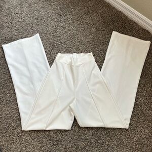 WHITE PANTS